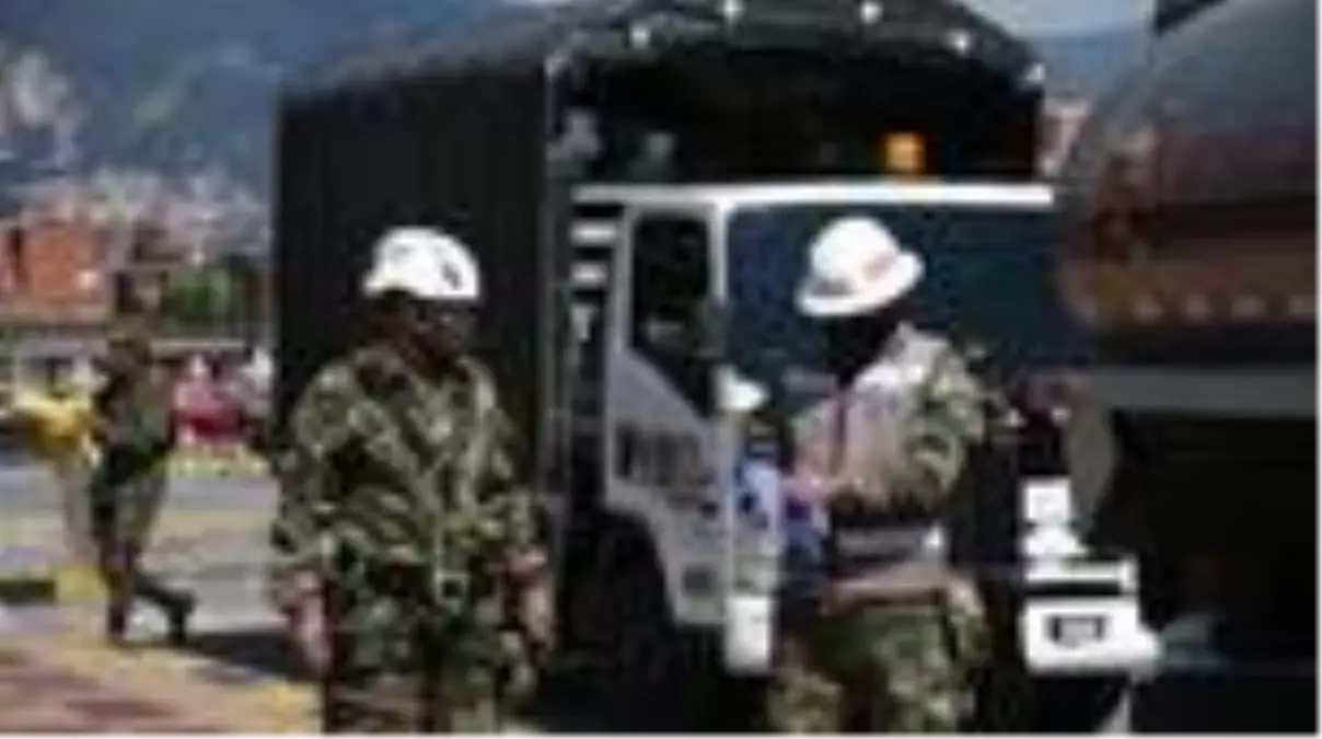 Kolombiya'da askeri üslerde koronavirüs önlemleri