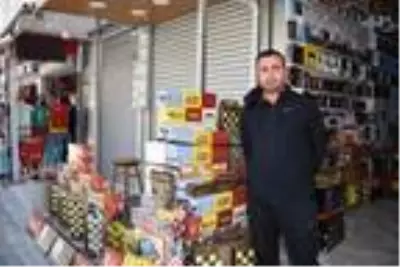 Koronavirüs nedeniyle okey, tavla, yapboz ve oyun setleri satışı arttı Koronavirüs nedeniyle okey, tavla, yapboz ve oyun setleri satışı arttı