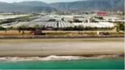 ANTALYA Demreli çiftçi üretmeye devam ediyor ANTALYA Demreli çiftçi üretmeye devam ediyor