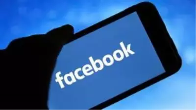 Facebook Büyük Etkinliklerini Haziran 2021'e Kadar İptal Etti Facebook Büyük Etkinliklerini Haziran 2021'e Kadar İptal Etti