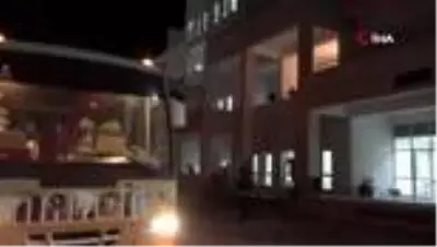 Mardin'de KYK yurdunda karantinadaki vatandaşlara moral konseri Mardin'de KYK yurdunda karantinadaki vatandaşlara moral konseri