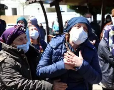 Rize'de öldürülen AK Parti Fındıklı İlçe Başkan Yardımcısı Gamze Pala toprağa verildi