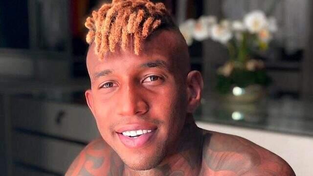 Saç stilini değiştiren Talisca'nın yeni imajı binlerce beğeni aldı Saç stilini değiştiren Talisca'nın yeni imajı binlerce beğeni aldı
