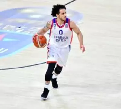 Shane Larkin: Türkçe isim seçmem gerekseydi Şahin'i seçerdim Shane Larkin: Türkçe isim seçmem gerekseydi Şahin'i seçerdim