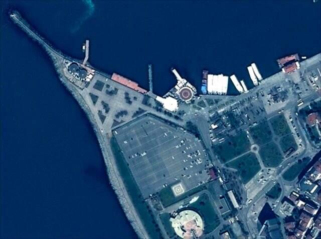 Türkiye'nin koronavirüs sonrası boş kalan meydanları uzaydan görüntülendi Türkiye'nin koronavirüs sonrası boş kalan meydanları uzaydan görüntülendi
