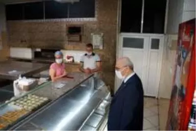 Vali Köşger, yasak öncesi işletmeleri denetledi Vali Köşger, yasak öncesi işletmeleri denetledi