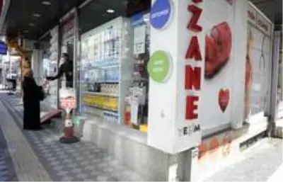 Sokağa çıkma yasağında eczane ve fırınlar hizmet vermeye devam ediyor.