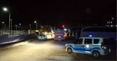 İngiltere'den getirilen 252 kişi gözetim altında tutulacakları yurda yerleştirildi İngiltere'den getirilen 252 kişi gözetim altında tutulacakları yurda yerleştirildi