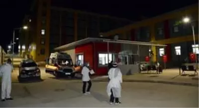 İngiltere'den getirilen 252 kişi gözetim altında tutulacakları yurda yerleştirildi İngiltere'den getirilen 252 kişi gözetim altında tutulacakları yurda yerleştirildi
