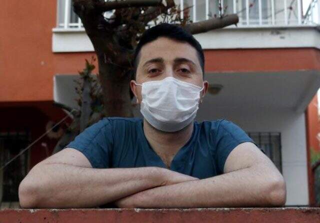 Koronayı yenen sağlık çalışanı, gün gün neler yaşadığını anlattı: Grip zannettim