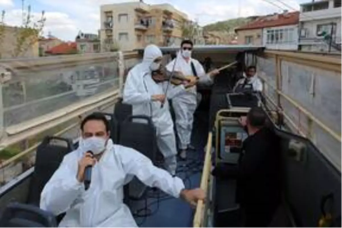 Nevşehir'de gezici otobüsle düzenlenen moral konserleri sürüyor