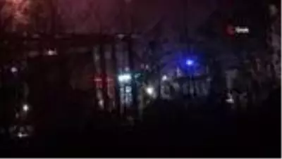 Trabzon'da balık fabrikasının soğuk hava deposundaki yangın kontrol altına alındı Trabzon'da balık fabrikasının soğuk hava deposundaki yangın kontrol altına alındı
