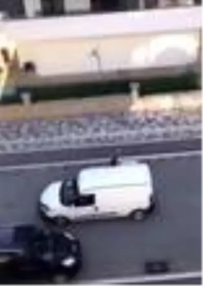 Bursa bu ekmek dağıtıcısını konuşuyor Bursa bu ekmek dağıtıcısını konuşuyor