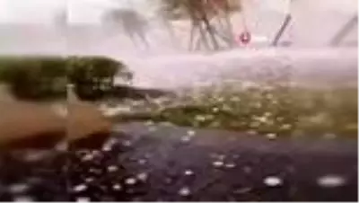 Çin'de dolu fırtınası paniğe neden oldu