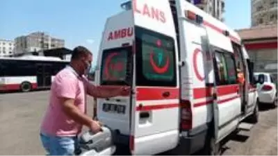 diyarbakirda ambulans otobus ve kamu araclari dezenfekte ediliyor