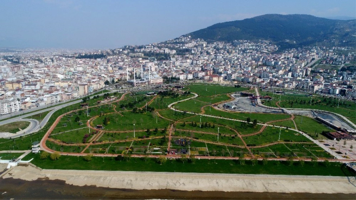 (Özel) Bursa'nın en büyük kent parkı da sessizliğe gömüldü
