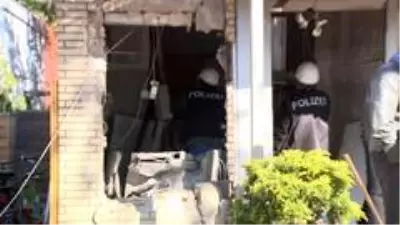 Almanya'da banka ATM'leri havaya uçuruldu Almanya'da banka ATM'leri havaya uçuruldu