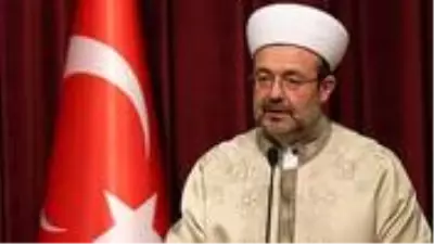 Eski Diyanet İşleri Başkanı Mehmet Görmez'in annesi koronadan vefat etti Eski Diyanet İşleri Başkanı Mehmet Görmez'in annesi koronadan vefat etti