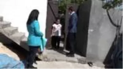 Evde kalan öğrencilere kitap hediye ediliyor Evde kalan öğrencilere kitap hediye ediliyor