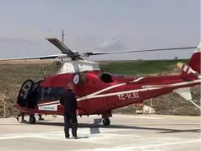Hava ambulansı Akut Apandisit hastası için havalandı Hava ambulansı Akut Apandisit hastası için havalandı