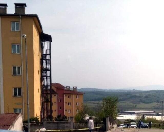 Kardeşlerin arazi kavgası kanlı bitti! Yengesini yaralayan zanlı, kardeşi ve yeğenini öldürdü