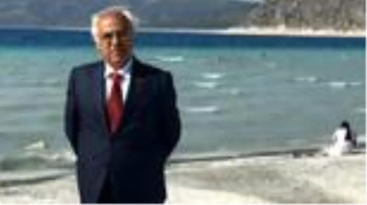 Mümtaz Şenel kimdir? Mümtaz Şenel nereli ve ne iş yapıyor? Mümtaz şenel hayatı ve biyografisi!