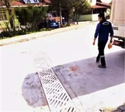 Başiskele'de üst yapı çalışmaları devam ediyor Başiskele'de üst yapı çalışmaları devam ediyor