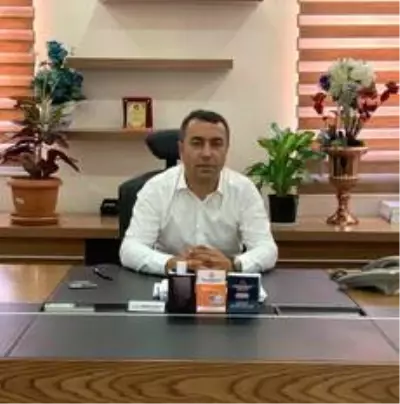 Partisini sert bir dille eleştiren HDP'li Kozluk Belediye Başkanı Ayhan Eren, istifa etti.