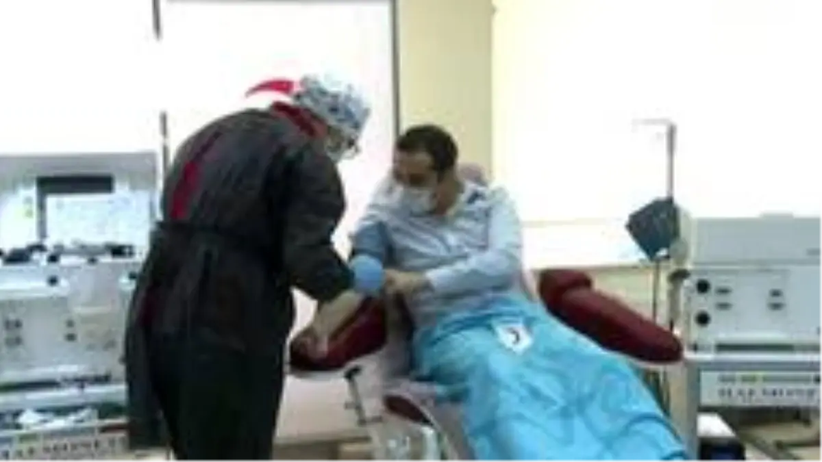 İmmün plazma bağışçılarına Kızılay'dan madalya