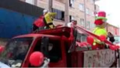 İSTANBUL 23 Nisan coşkusu Sultangazi'de erken başladı İSTANBUL 23 Nisan coşkusu Sultangazi'de erken başladı