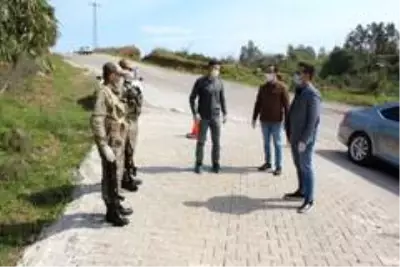 Kaymakam Almalı, karantina bölgesinde incelemelerde bulundu Kaymakam Almalı, karantina bölgesinde incelemelerde bulundu