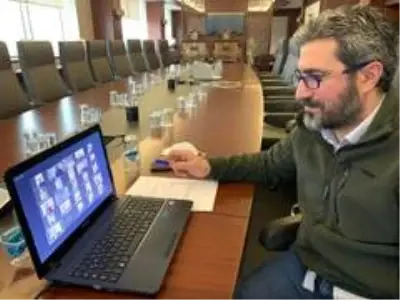 Kozuva: 'Birlikte çalışırsak bu işin üstesinden geliriz' Kozuva: 'Birlikte çalışırsak bu işin üstesinden geliriz'