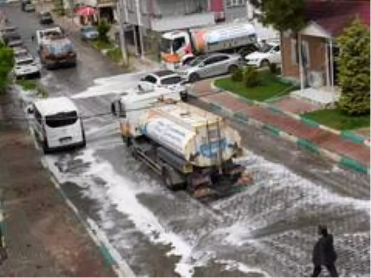 Paşabağı sokak sokak yıkanarak dezenfekte edildi