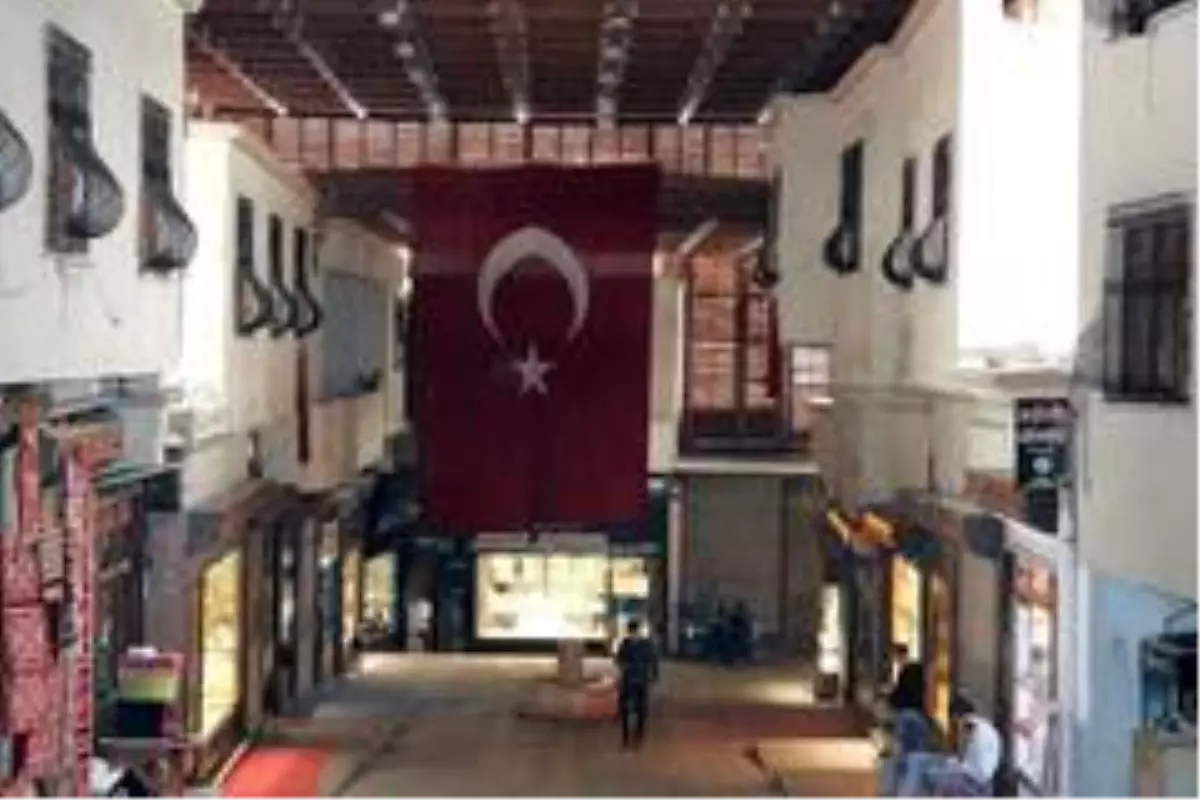 Ramazan öncesi tarihi çarşılarda sessizlik