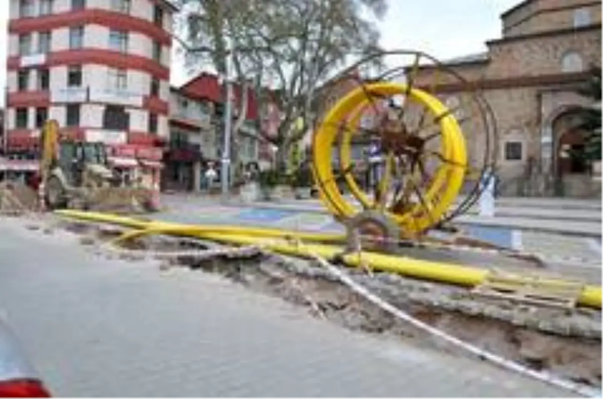 Simav'da doğalgaz çalışmaları hız kazandı