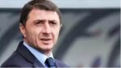 Şota Arveladze: Aşı bulunmadan bu iş çok zor olacak! Şota Arveladze: Aşı bulunmadan bu iş çok zor olacak!