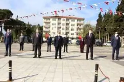 23 Nisan ve TBMM'nin 100. açılış yılı törenle kutlandı 23 Nisan ve TBMM'nin 100. açılış yılı törenle kutlandı