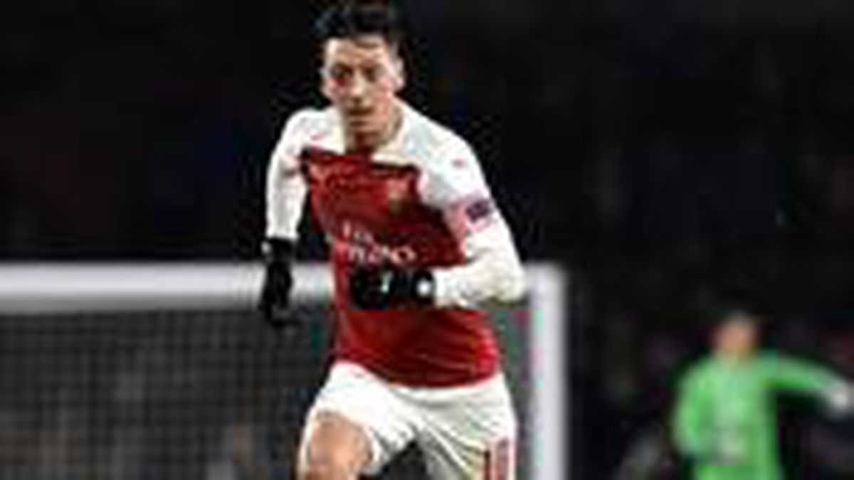 ABD ekibi DC United, Mesut Özil'i transfer listesine aldı