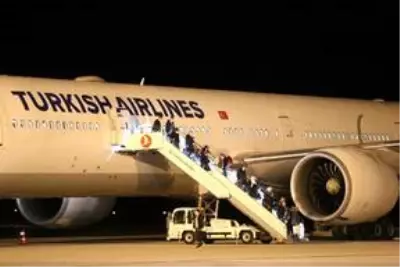 Avusturya'daki Türk vatandaşları Sivas'a getirildi