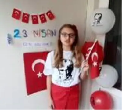 Çocuklar evlerinde 23 Nisan coşkusunu yaşadı Çocuklar evlerinde 23 Nisan coşkusunu yaşadı