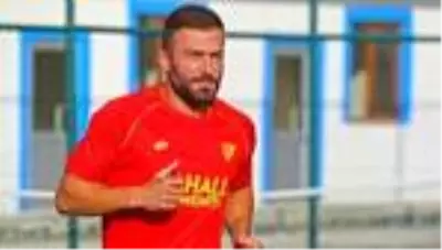 Göztepe'de sol bek Berkan Emir formayı kaptı!