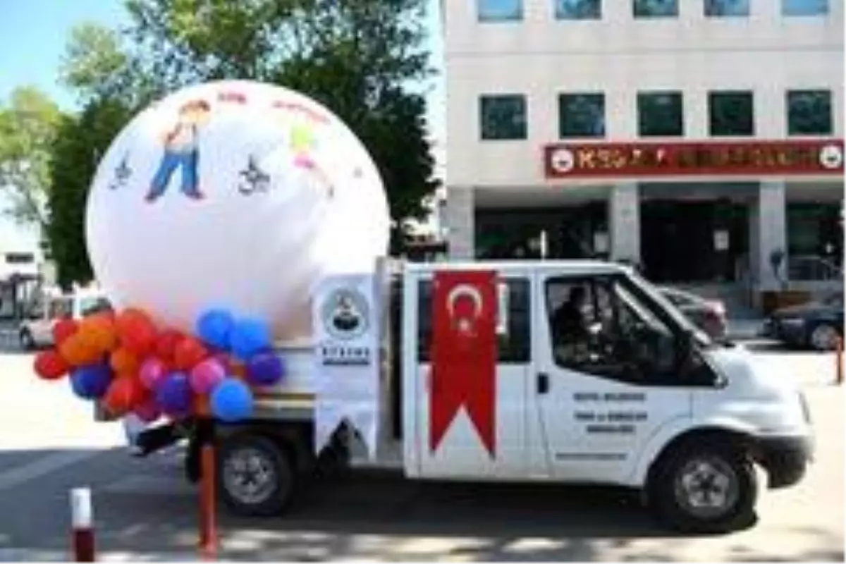 Kestel'de çocuklara 23 Nisan sürprizi