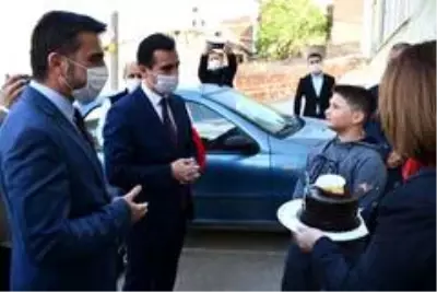 Kestel'de çocuklara 23 Nisan sürprizi