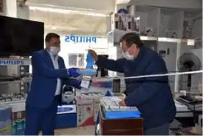 Pazarlarda korona virüs tedbirleri en üst seviyeye çıkarıldı Pazarlarda korona virüs tedbirleri en üst seviyeye çıkarıldı