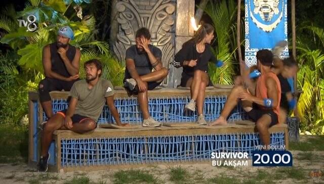 Survivor'ın 55. yeni bölüm fragmanı yayınlandı! Evrim ve Yasin , gece yemek yiyen arkadaşlarına tepki gösterdi Survivor'ın 55. yeni bölüm fragmanı yayınlandı! Evrim ve Yasin , gece yemek yiyen arkadaşlarına tepki gösterdi
