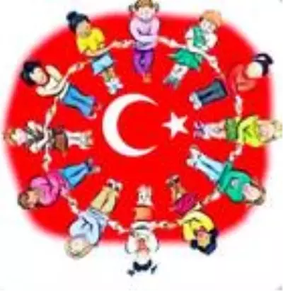 Ünlü isimlerin 23 Nisan Ulusal Egemenlik ve Çocuk Bayramı paylaşımları