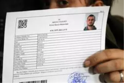 Sunar, Palandökenli çocukların 23Nisan coşkusunu paylaştı Sunar, Palandökenli çocukların 23Nisan coşkusunu paylaştı