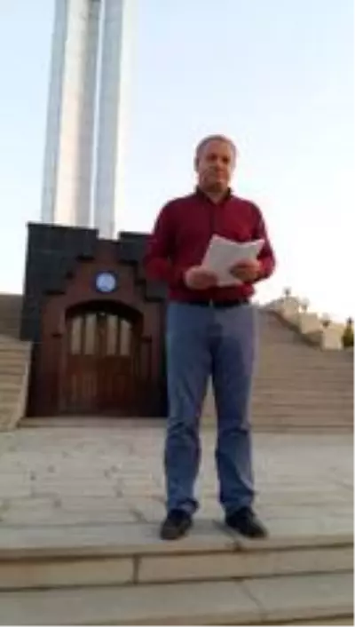 Asimder Başkanı Gülbey: '24 Nisan günü hiçbir Ermeni yaşadığı yerden tehcir edilmemiştir' Asimder Başkanı Gülbey: '24 Nisan günü hiçbir Ermeni yaşadığı yerden tehcir edilmemiştir'