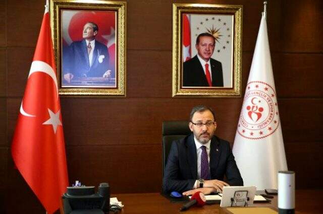 Bakan Kasapoğlu: Hepimiz için asıl olan, liglerin tamamlanmasıdır