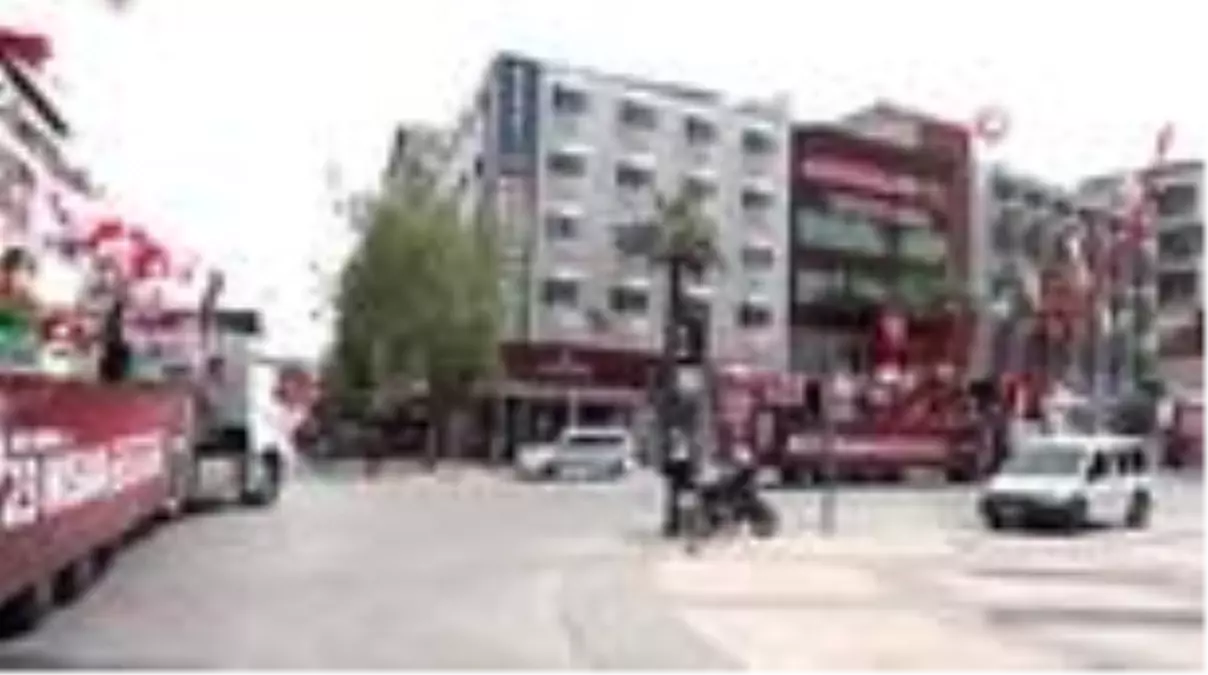 Başkan Örki'den şehit çocuğuna pastalı doğum günü sürprizi